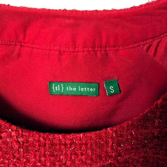 {tl} the letter Red Party Shirt Size Small - Picture 5 of 8